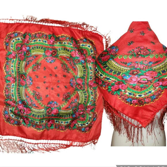 Red floral fringed scarf/ wrap - Picture 1 of 10